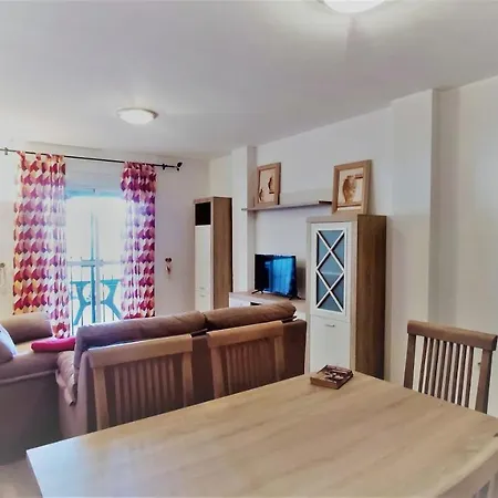 Rotonda דירה קוניל דה לה פרונטרה